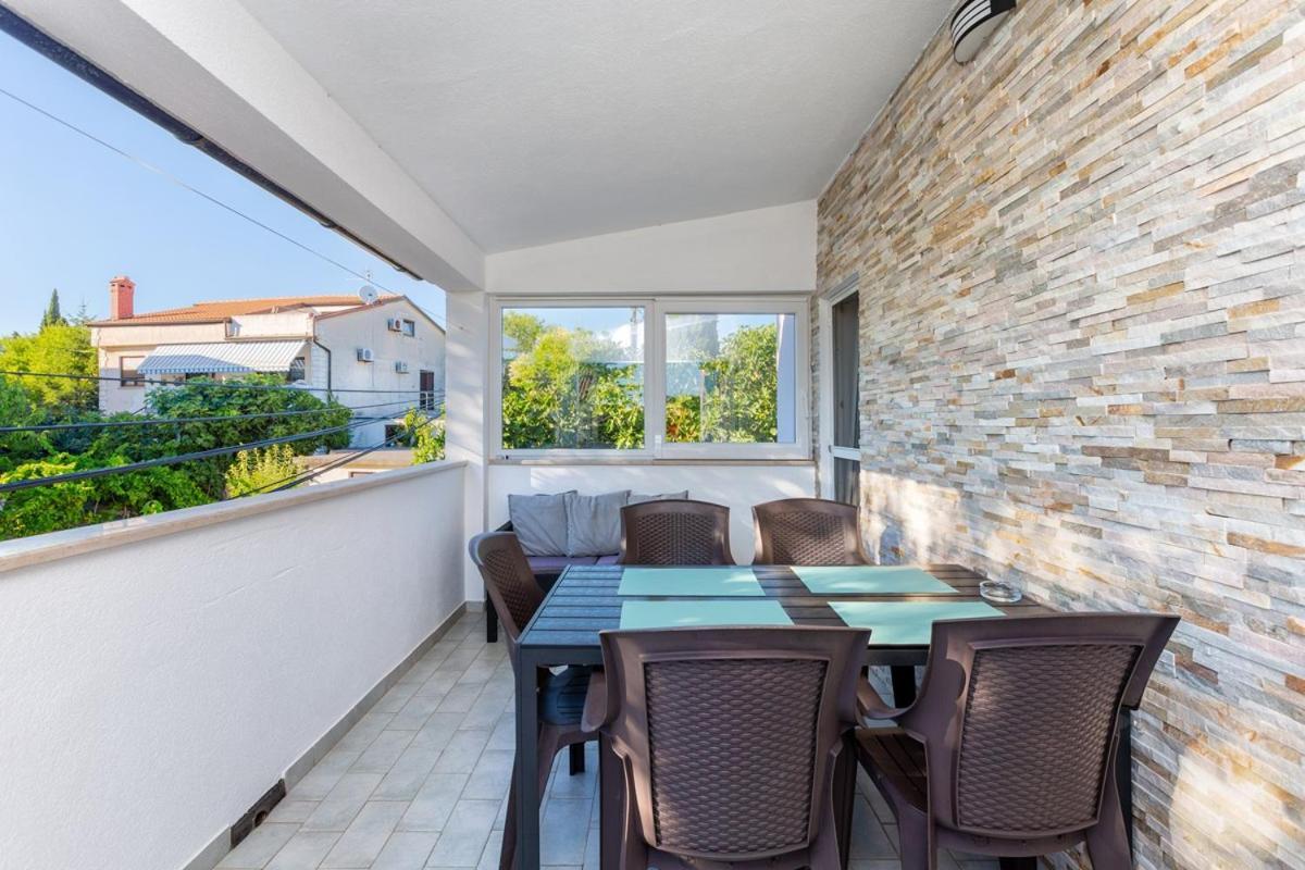 Apartments Murenc Медулин Екстериор снимка