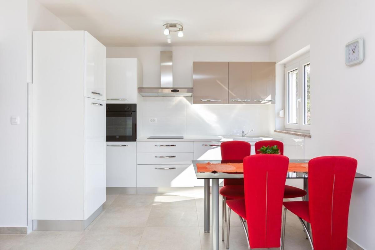 Apartments Murenc Медулин Екстериор снимка